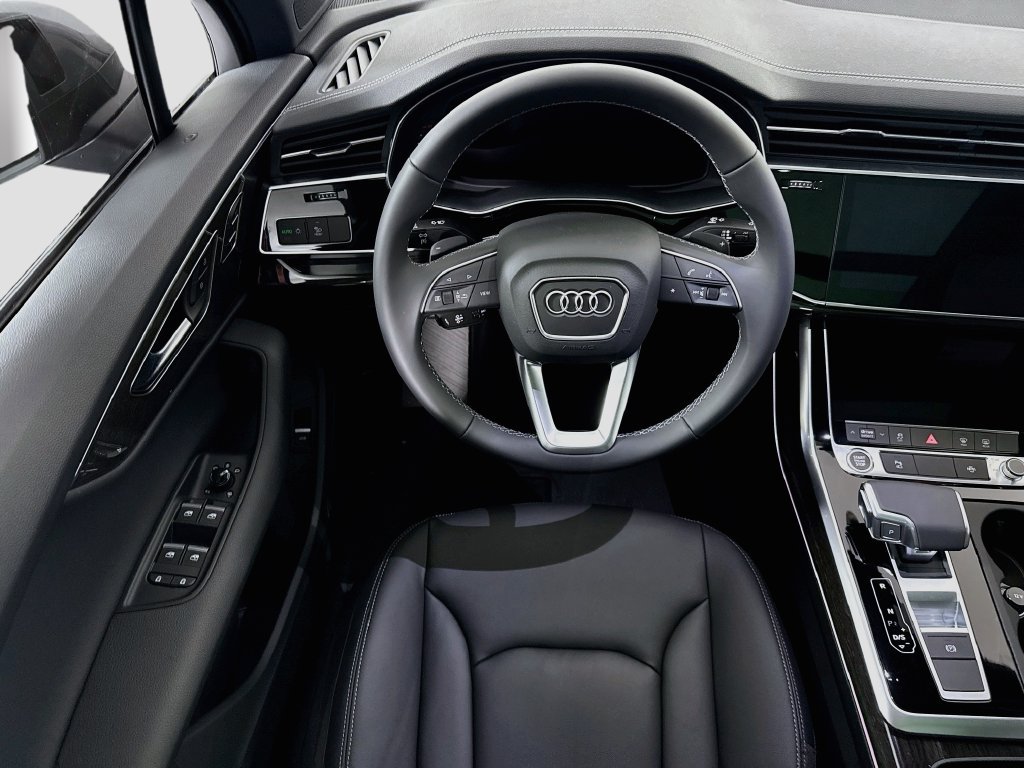 New 2026 Audi Q7 2.0T Premium AWD/4WD image 11