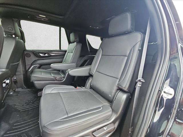 Used 2022 GMC Yukon Denali AWD/4WD image 18