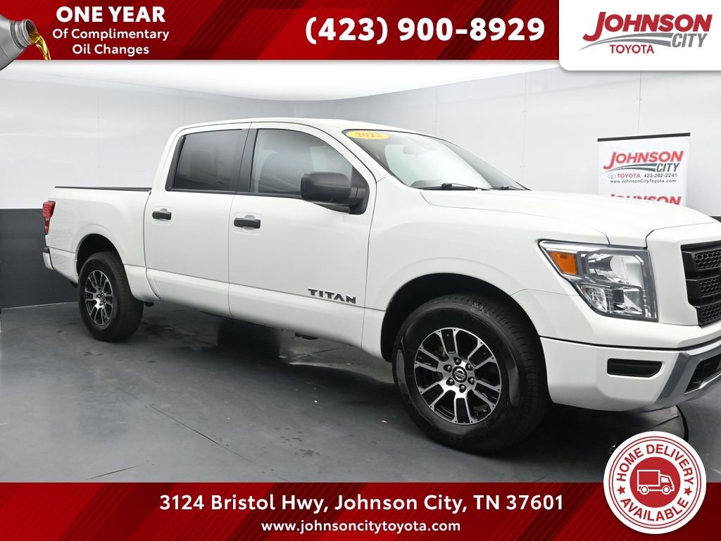 Used 2022 Nissan Titan SV AWD/4WD image 1