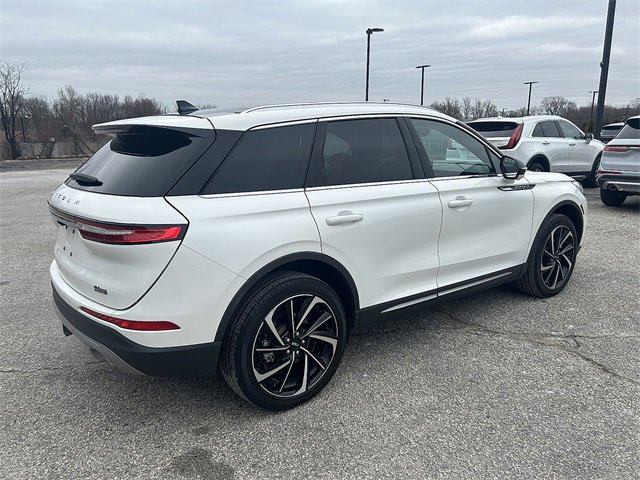 Used 2024 Lincoln Corsair Reserve w/ Equipment Group 201A image 5