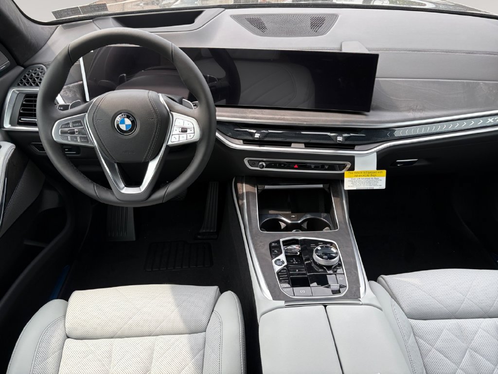 New 2027 BMW X7 xDrive40i w/ Premium Package AWD/4WD image 10