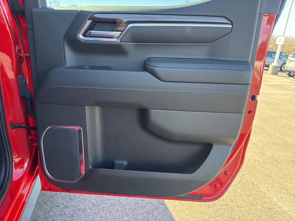 Used 2022 Chevrolet Silverado 1500 LT Trail Boss w/ Convenience Package II image 29