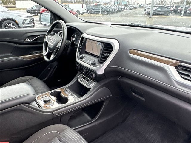 Certified 2023 GMC Acadia SLE w/ Driver Convenience Package image 29