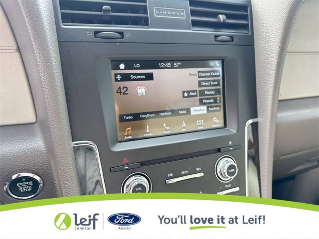 Used 2017 Lincoln Navigator L Select image 16