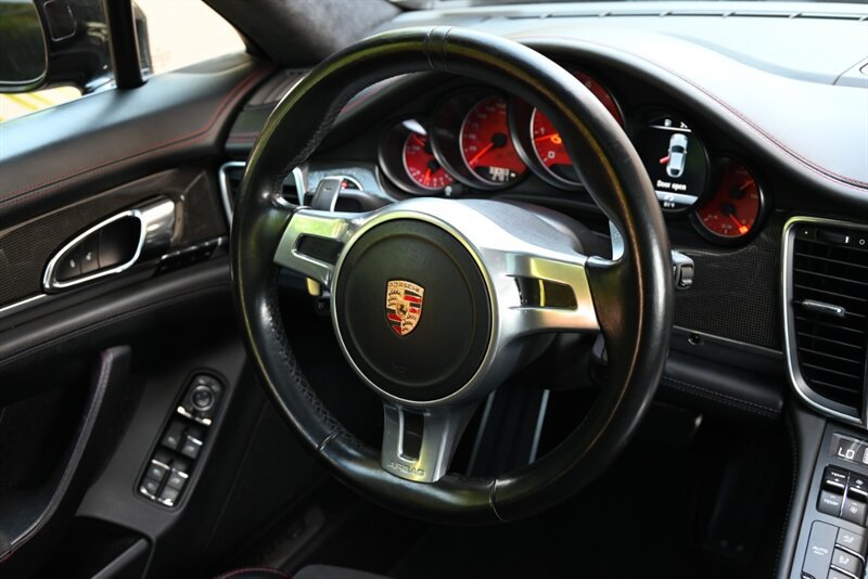 Used 2015 Porsche Panamera GTS AWD/4WD image 37