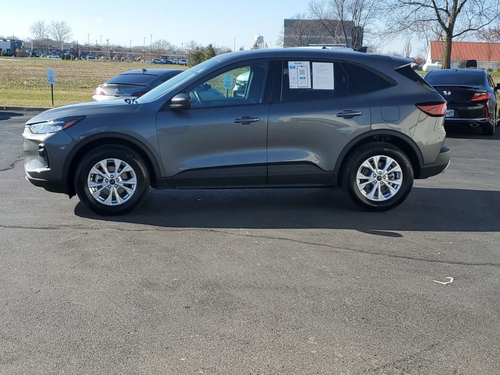 Used 2025 Ford Escape Active image 4