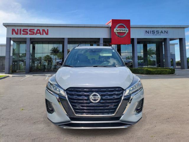 Certified 2021 Nissan Kicks SR w/ SR Premium Package FWD image 11