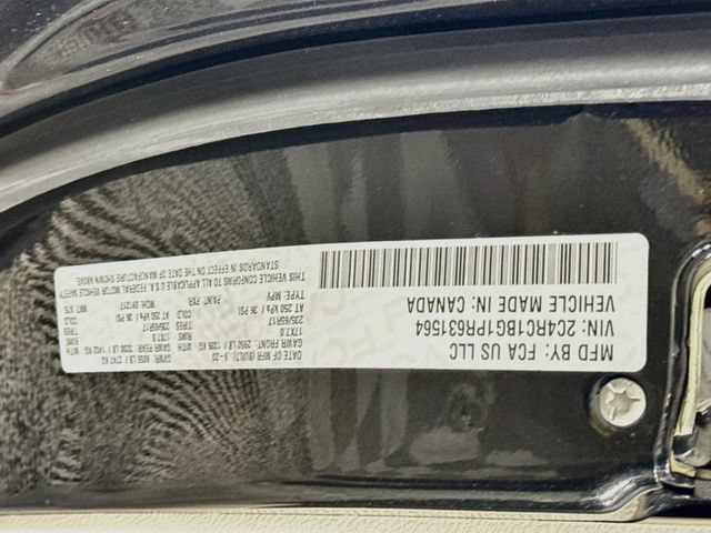 Used 2023 Chrysler Pacifica Touring-L FWD image 35