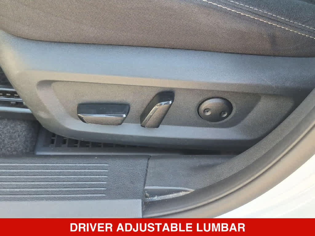 Used 2024 Nissan Rogue SV AWD/4WD image 16