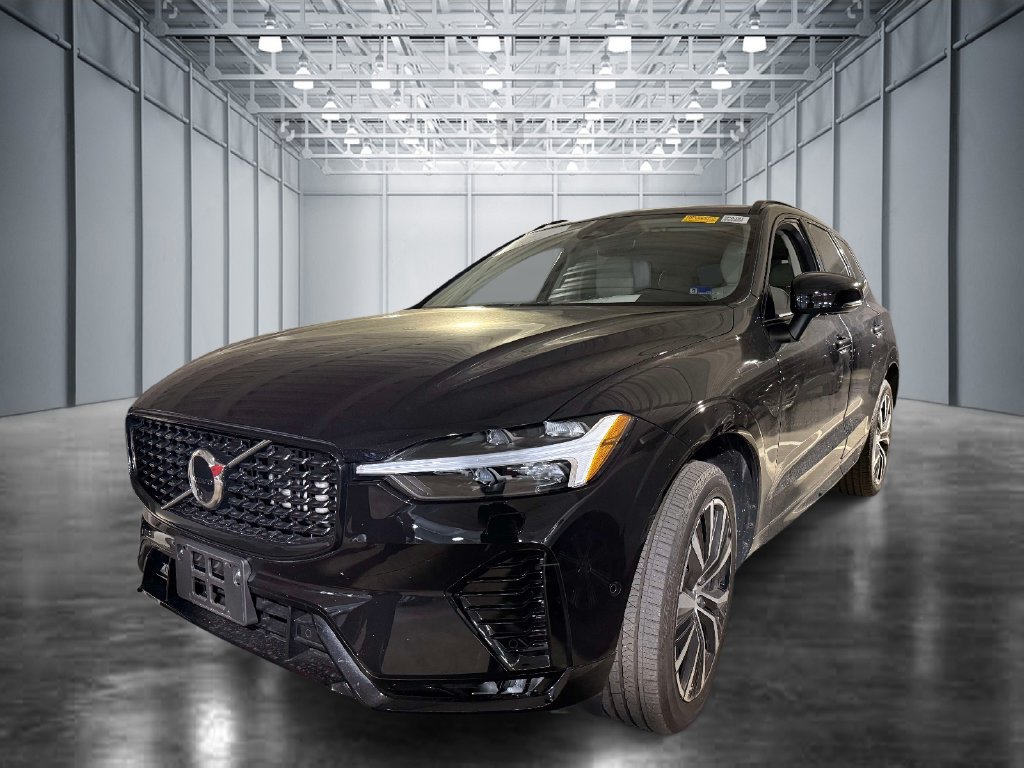 Used 2024 Volvo XC60 B5 Plus w/ Climate Package