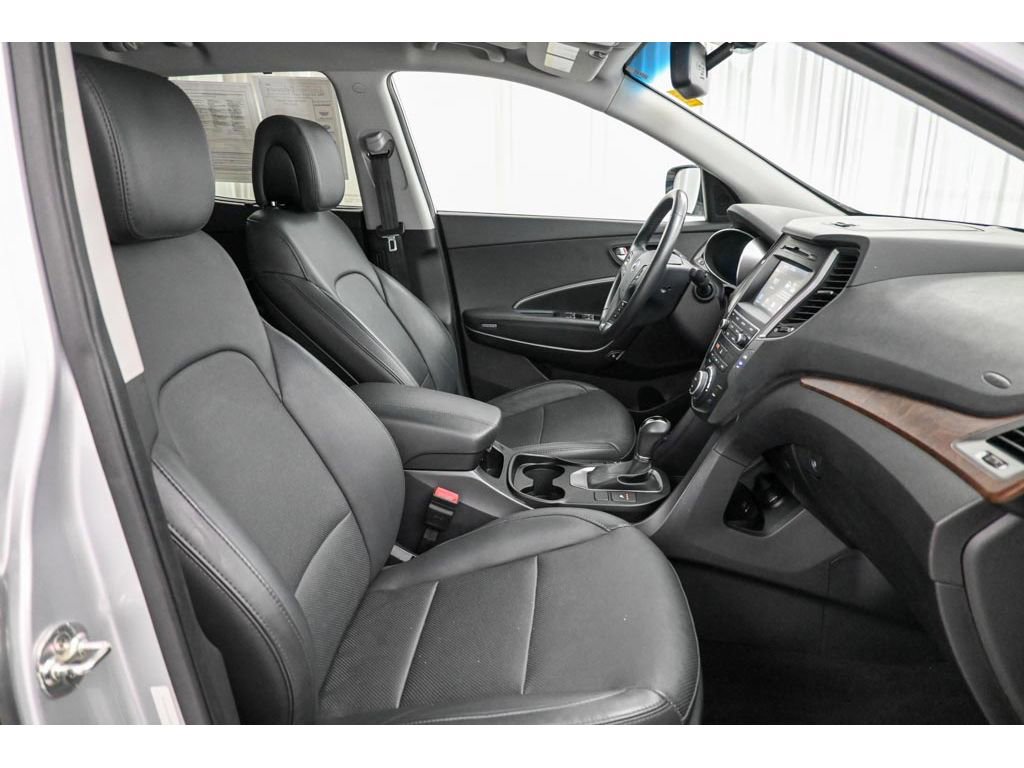 Used 2018 Hyundai Santa Fe Sport 2.0T w/ Cargo Package AWD/4WD image 15