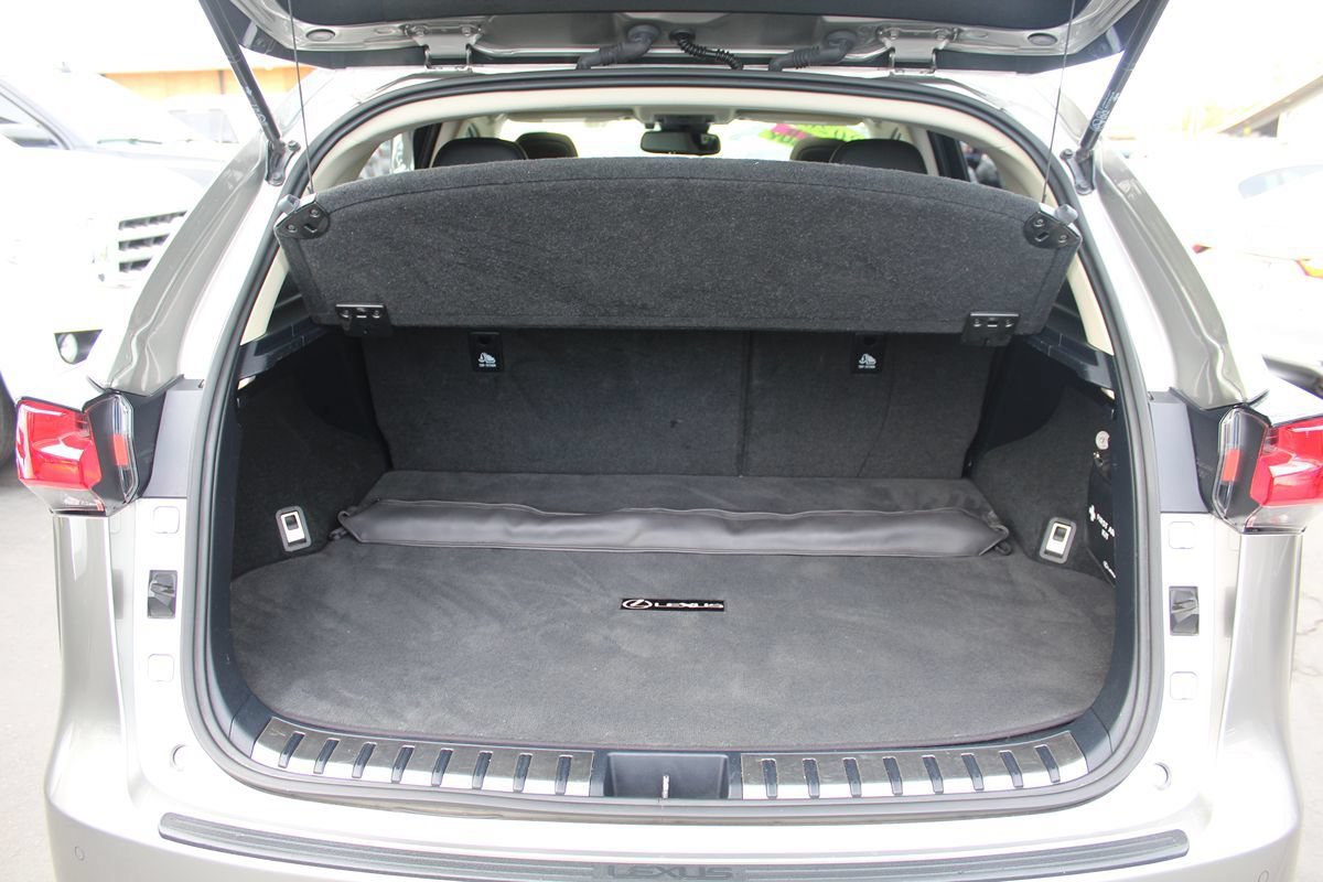 Used 2020 Lexus NX 300h AWD w/ Comfort Package image 32