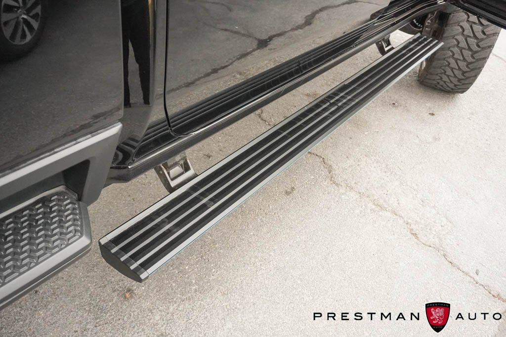 Used 2025 GMC Sierra 3500 Denali Ultimate image 17