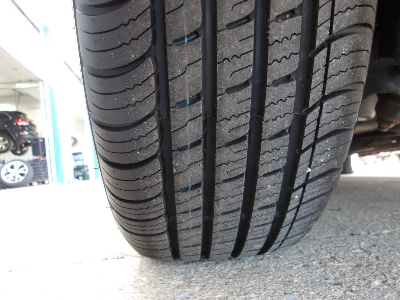 Used 2012 Nissan Sentra 2.0 SR FWD image 43