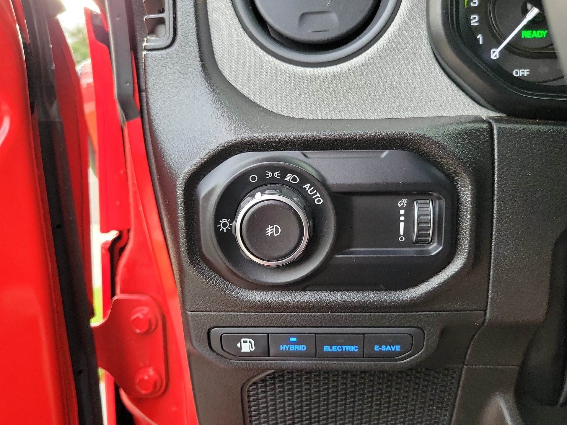 Certified 2024 Jeep Wrangler Unlimited AWD/4WD image 7