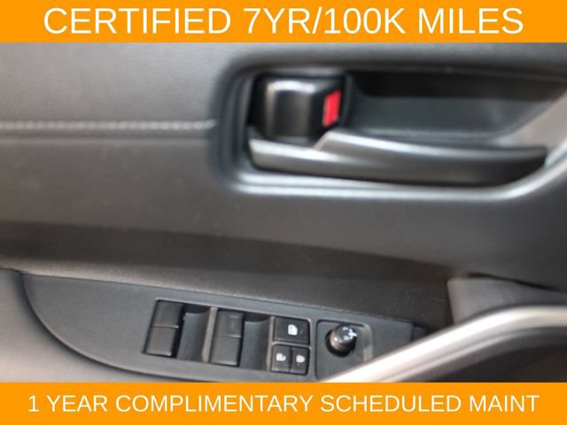 Used 2024 Toyota Corolla Cross AWD Hybrid image 16