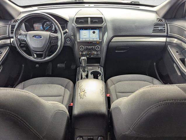 Used 2018 Ford Explorer XLT w/ Equipment Group 201A image 15