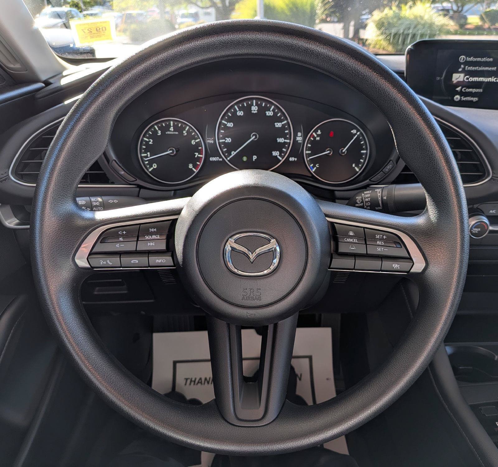 Certified 2025 MAZDA MAZDA3 s w/ Black Accent Package FWD image 15