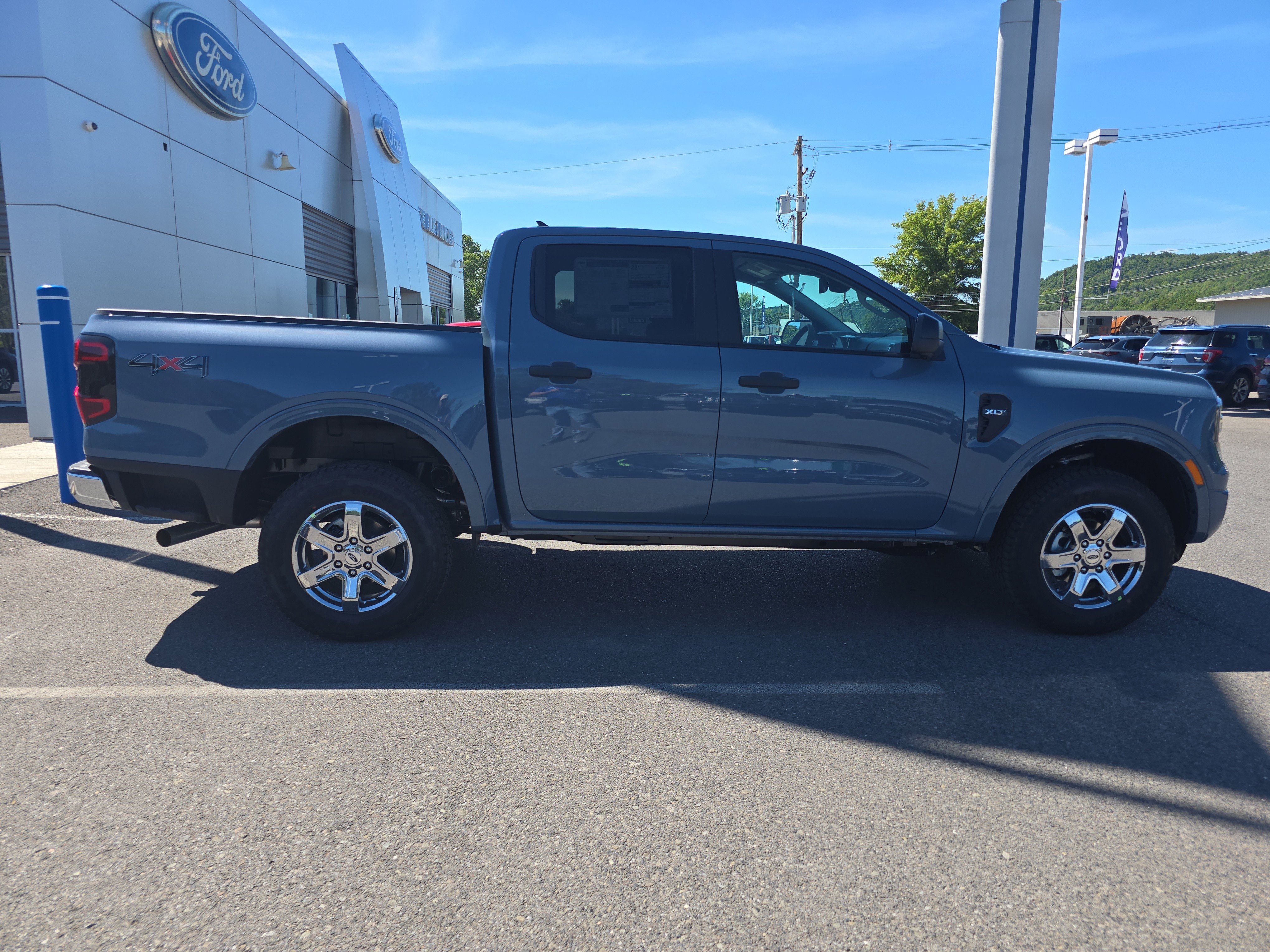 New 2025 Ford Ranger XLT image 2