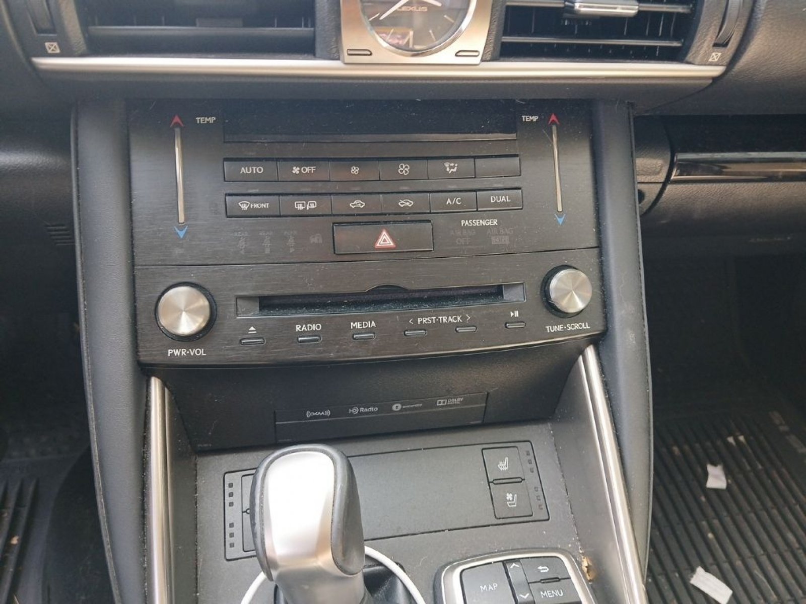 Used 2018 Lexus IS 300 AWD w/ Comfort Package image 16