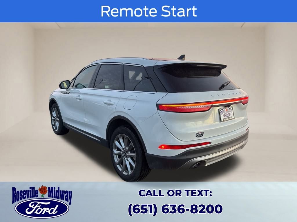 Used 2022 Lincoln Corsair AWD w/ Premium Package image 6