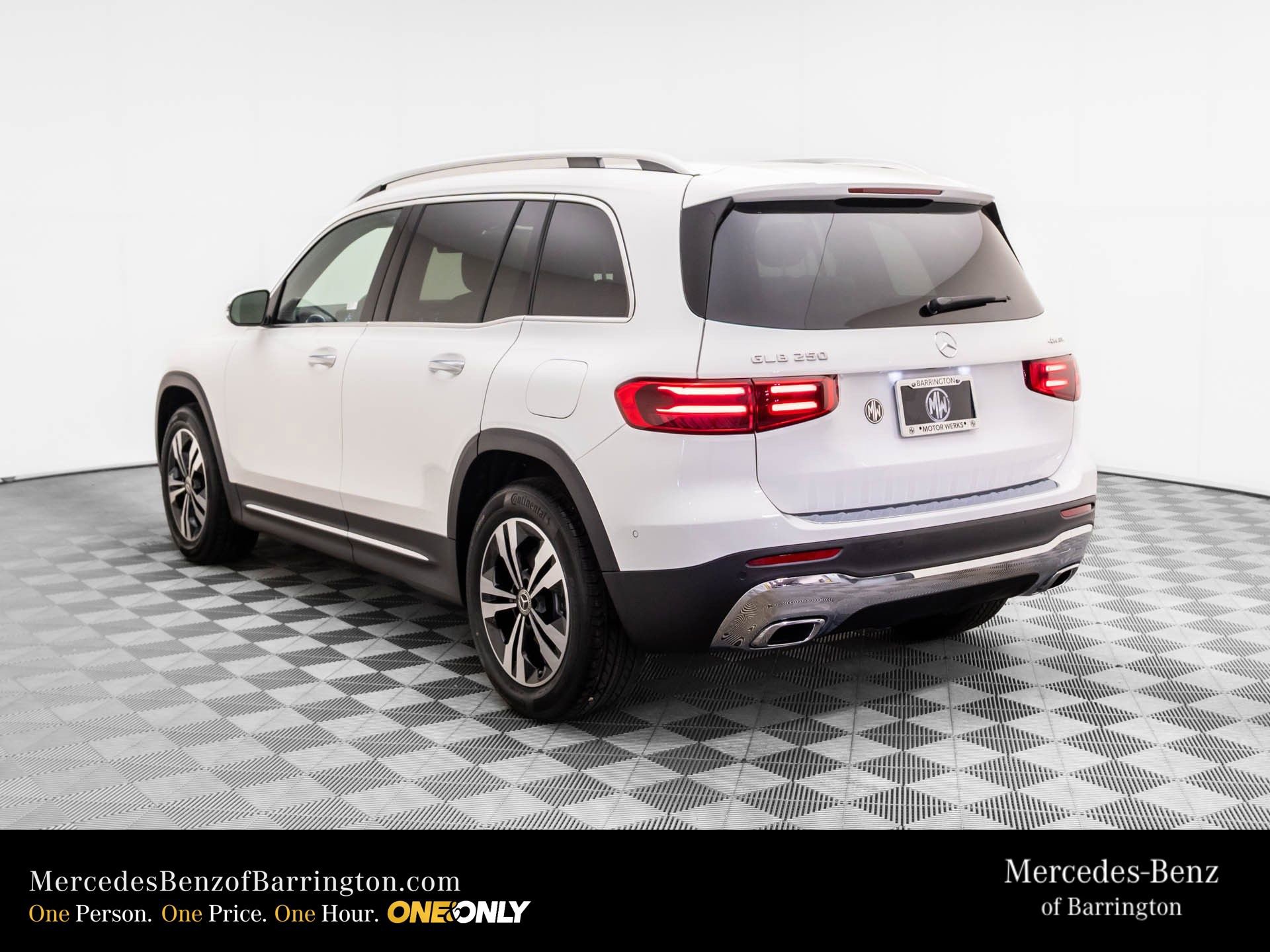 New 2026 Mercedes-Benz GLB 250 4MATIC video 3