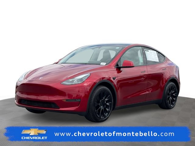Used 2024 Tesla Model Y Long Range AWD/4WD image 1