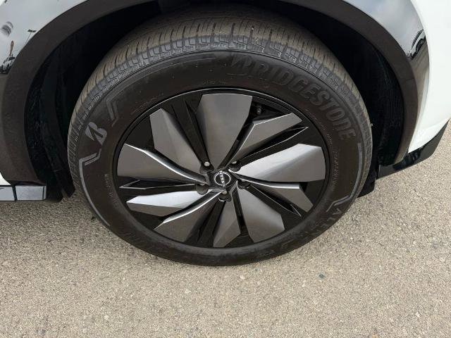 Certified 2024 Nissan Ariya FWD image 9