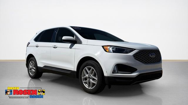 Used 2024 Ford Edge SEL w/ Convenience Package