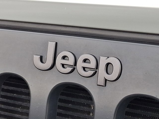 Used 2016 Jeep Wrangler Unlimited Sport image 29