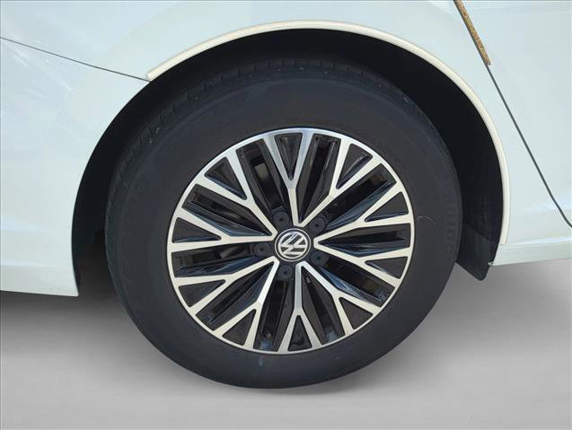 Used 2019 Volkswagen Jetta SE image 28