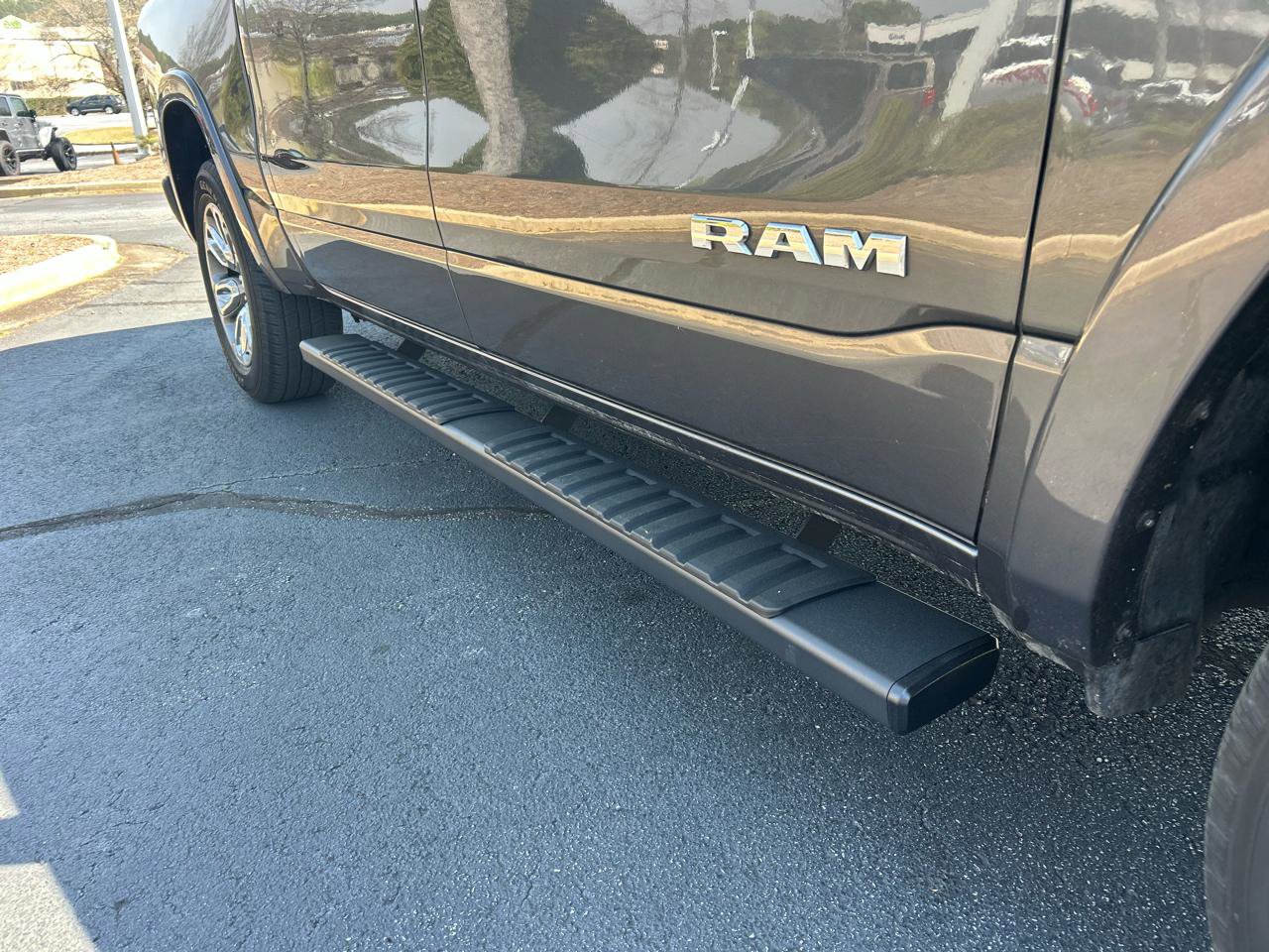 Used 2021 RAM 1500 Laramie image 13