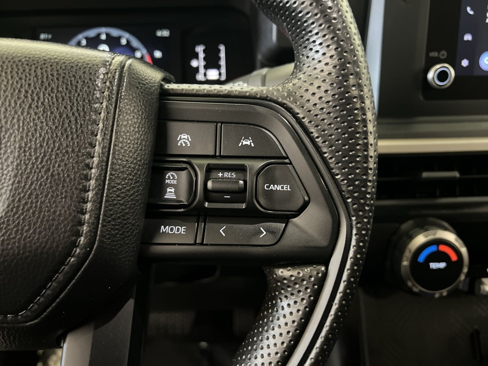 Used 2024 Toyota Tacoma SR RWD image 32