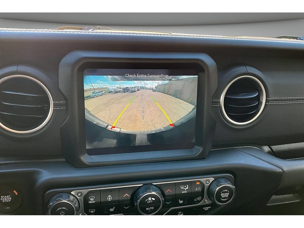 Used 2022 Jeep Wrangler Unlimited Sahara w/ Cold Weather Group AWD/4WD image 26