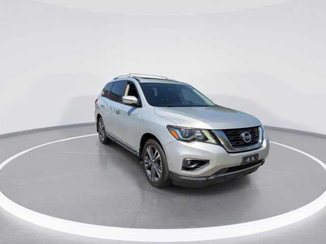 Used 2018 Nissan Pathfinder Platinum AWD/4WD image 2