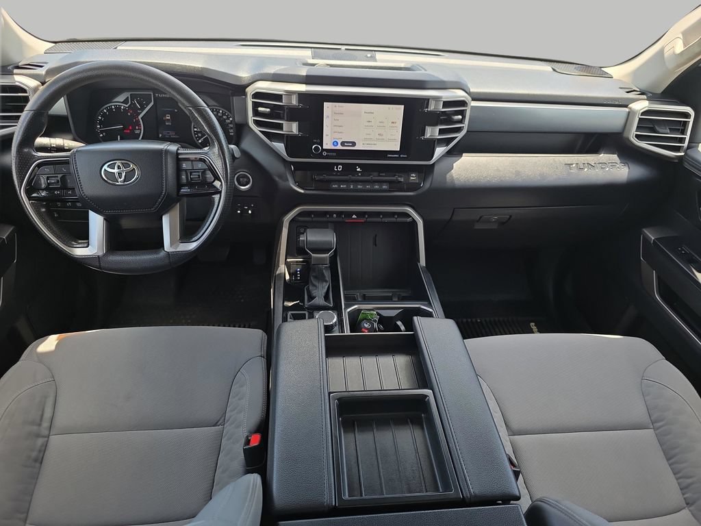 Used 2022 Toyota Tundra SR5 AWD/4WD image 12