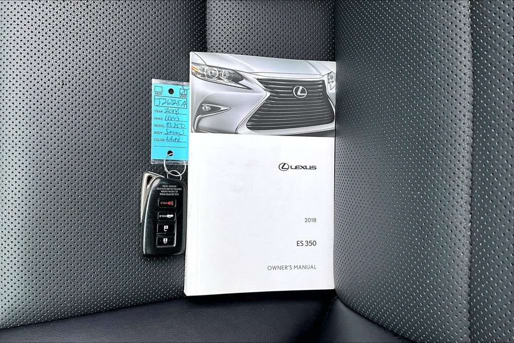 Used 2018 Lexus ES 350 w/ Accessory Package 2 FWD image 33