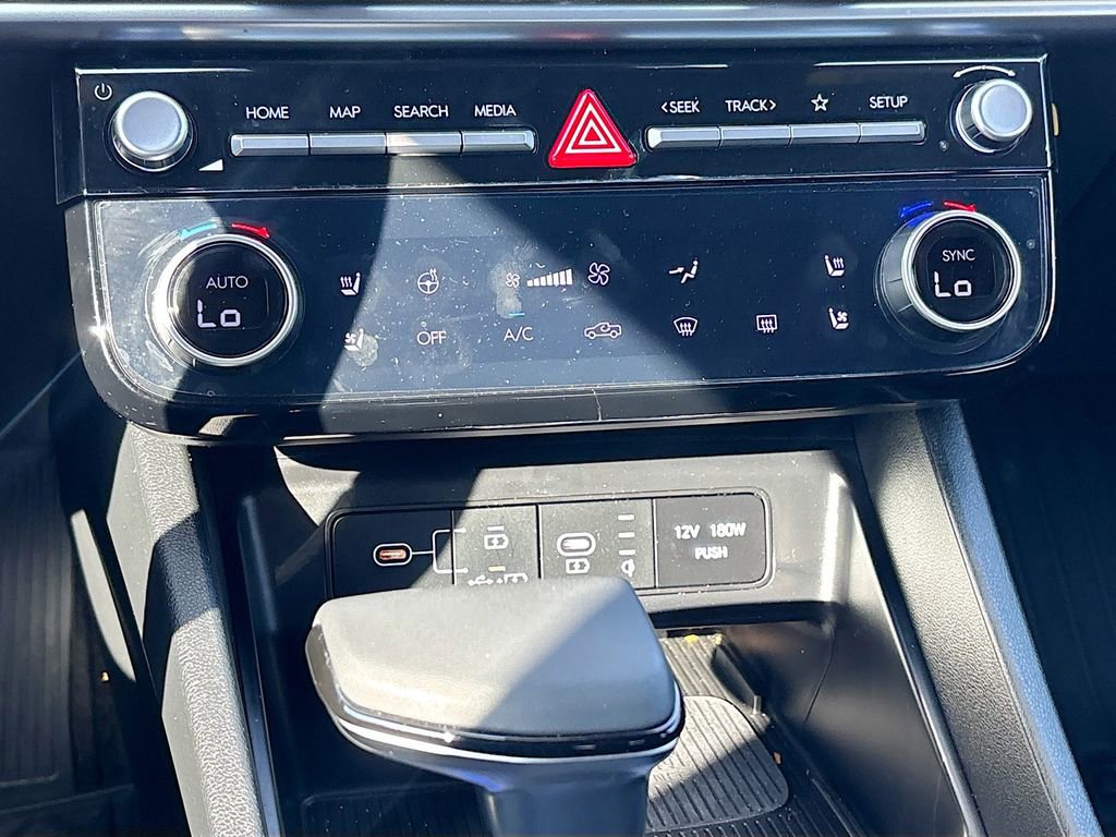 Used 2026 Hyundai Santa Cruz Limited image 16