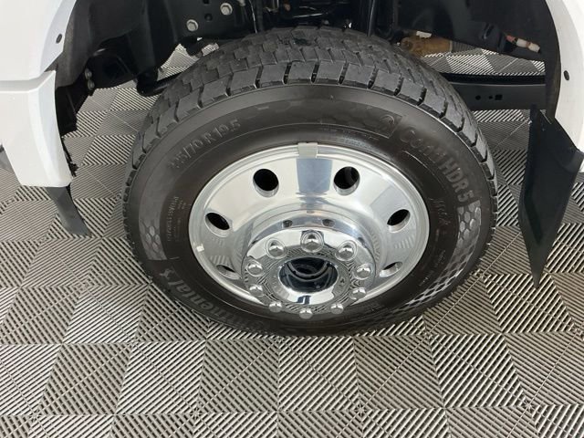Certified 2025 Ford F450 Lariat w/ FX4 Off-Road Package image 32