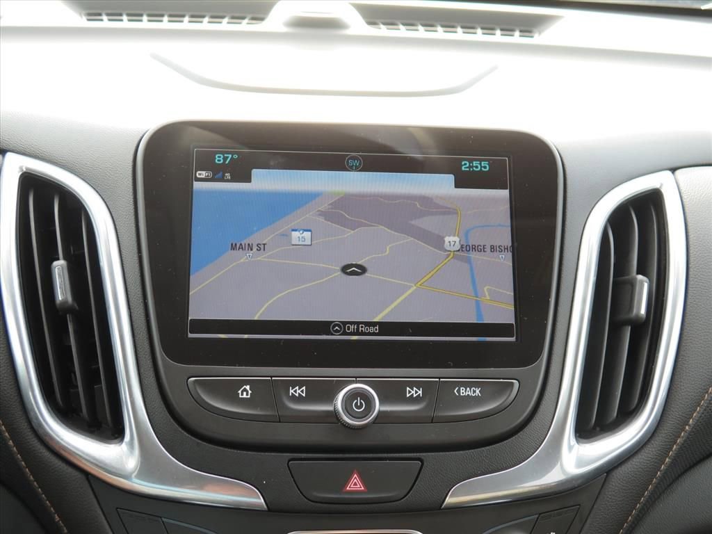 Used 2018 Chevrolet Equinox Premier image 12