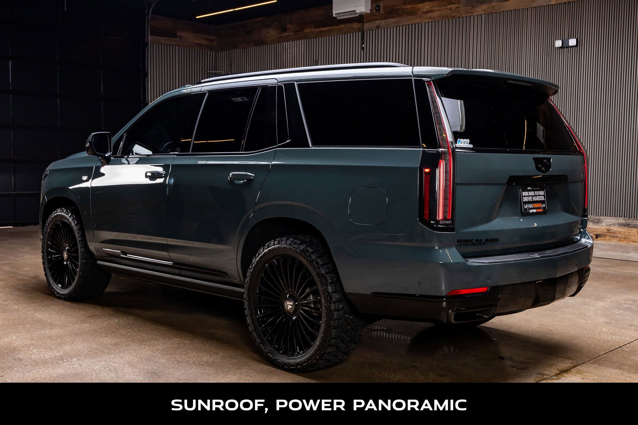 Used 2025 Cadillac Escalade Sport w/ Touring Package AWD/4WD image 6