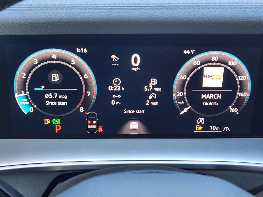 New 2026 Volkswagen Tiguan SE R-Line image 7