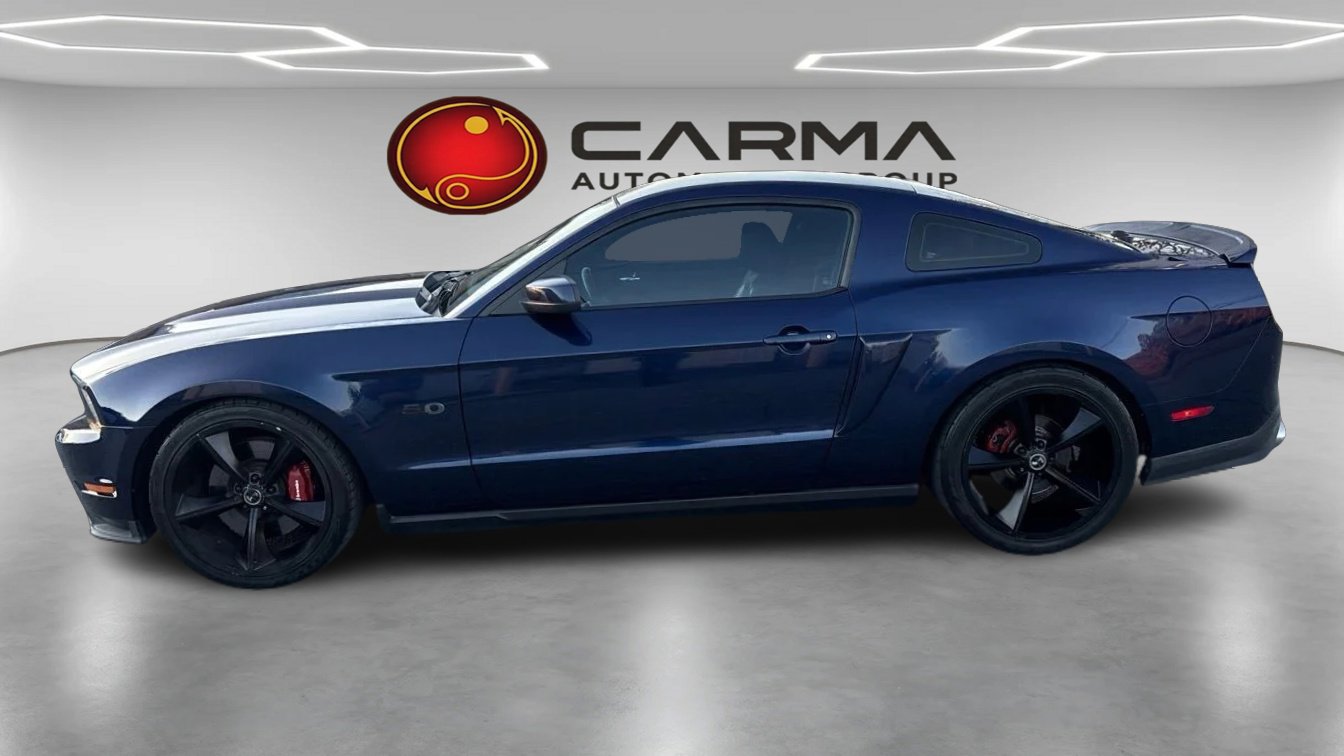 Used 2011 Ford Mustang GT Premium w/ Electronics Pkg image 2