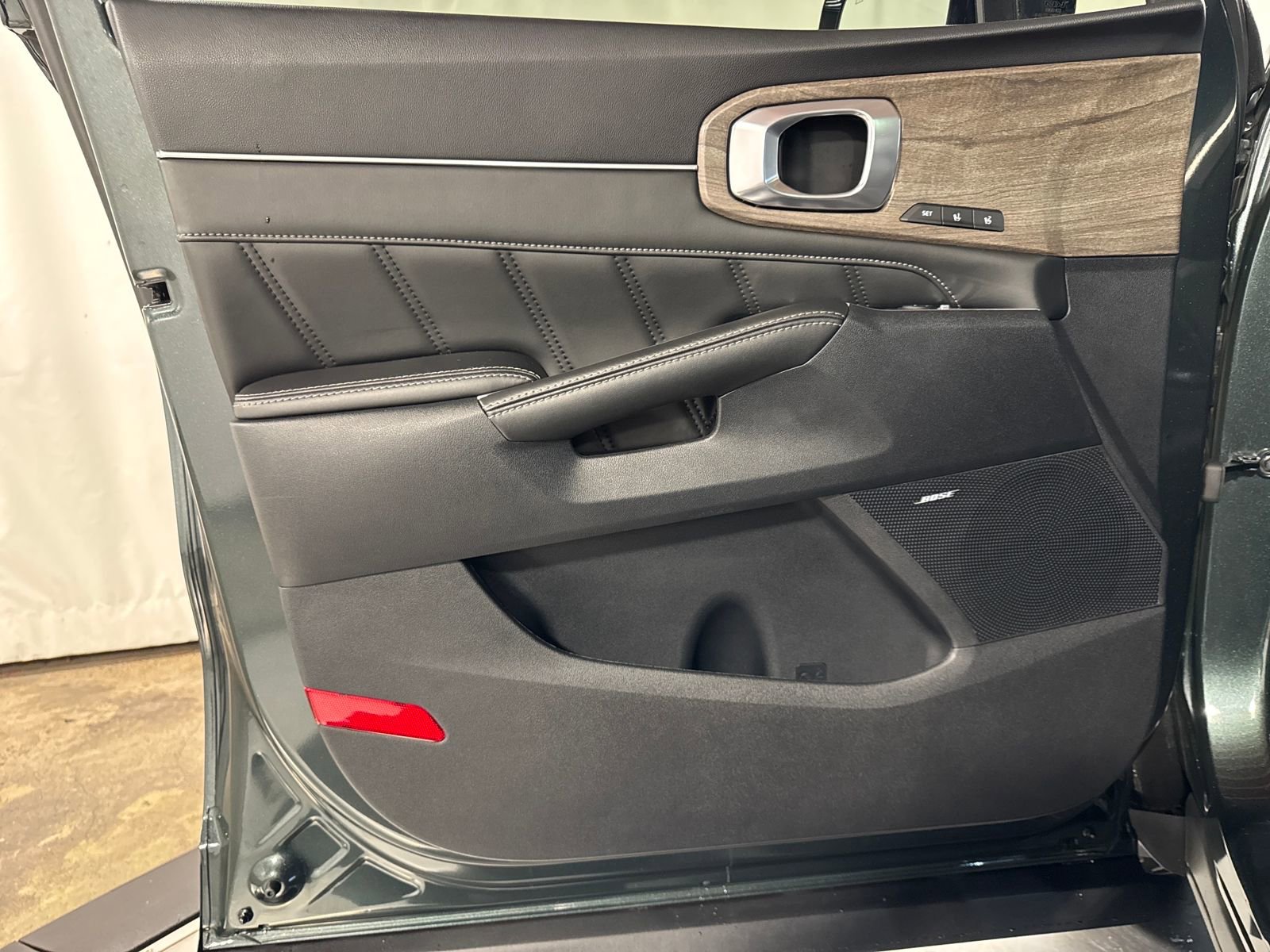 Used 2022 Kia Sorento SX Prestige AWD/4WD image 28