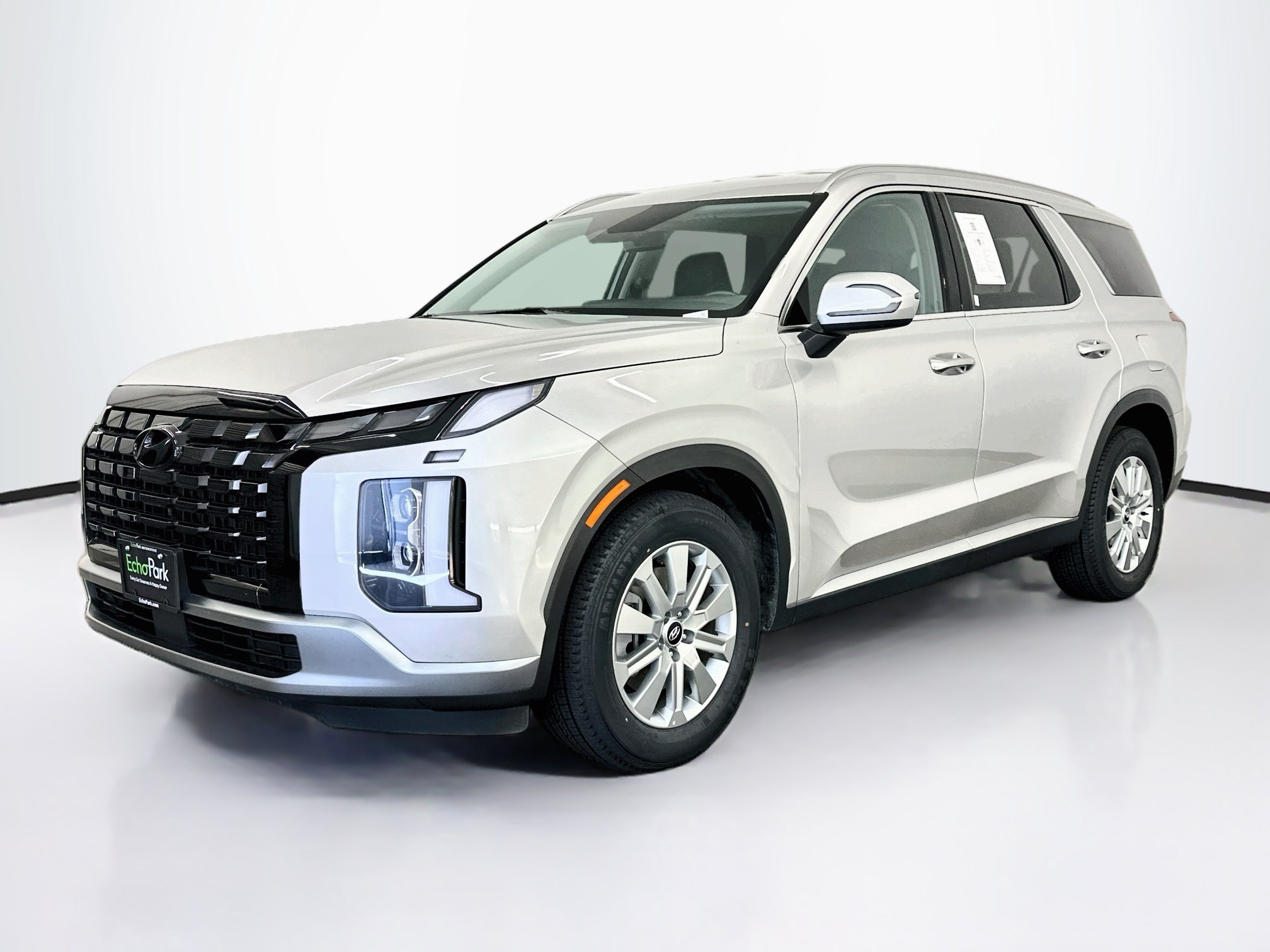 Used 2025 Hyundai Palisade SEL AWD/4WD image 3