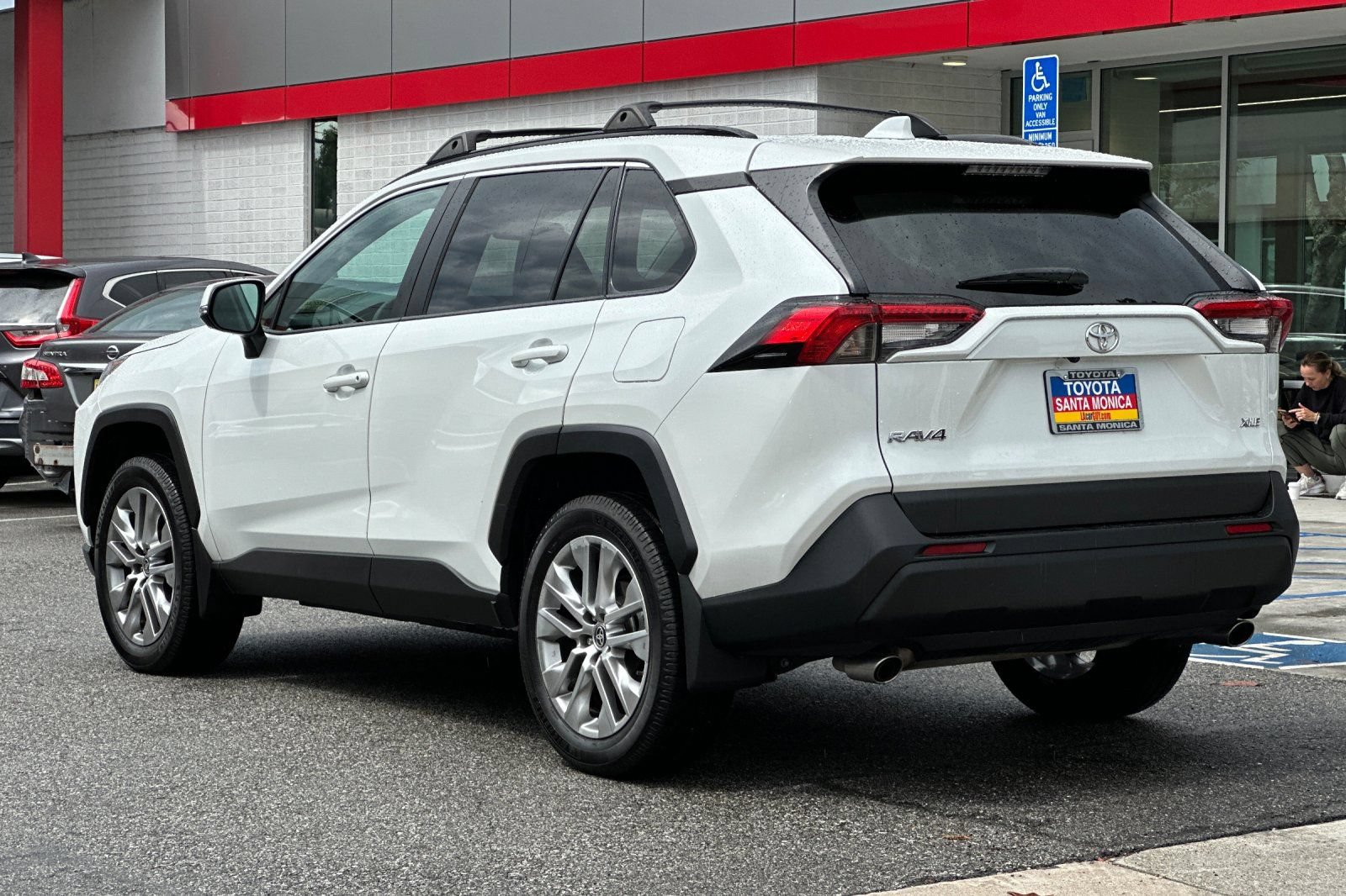 Used 2024 Toyota RAV4 XLE Premium FWD image 6