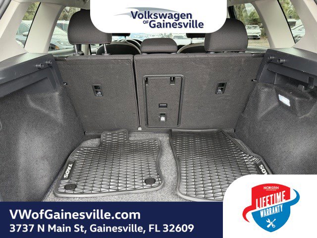 Certified 2024 Volkswagen Taos S image 7
