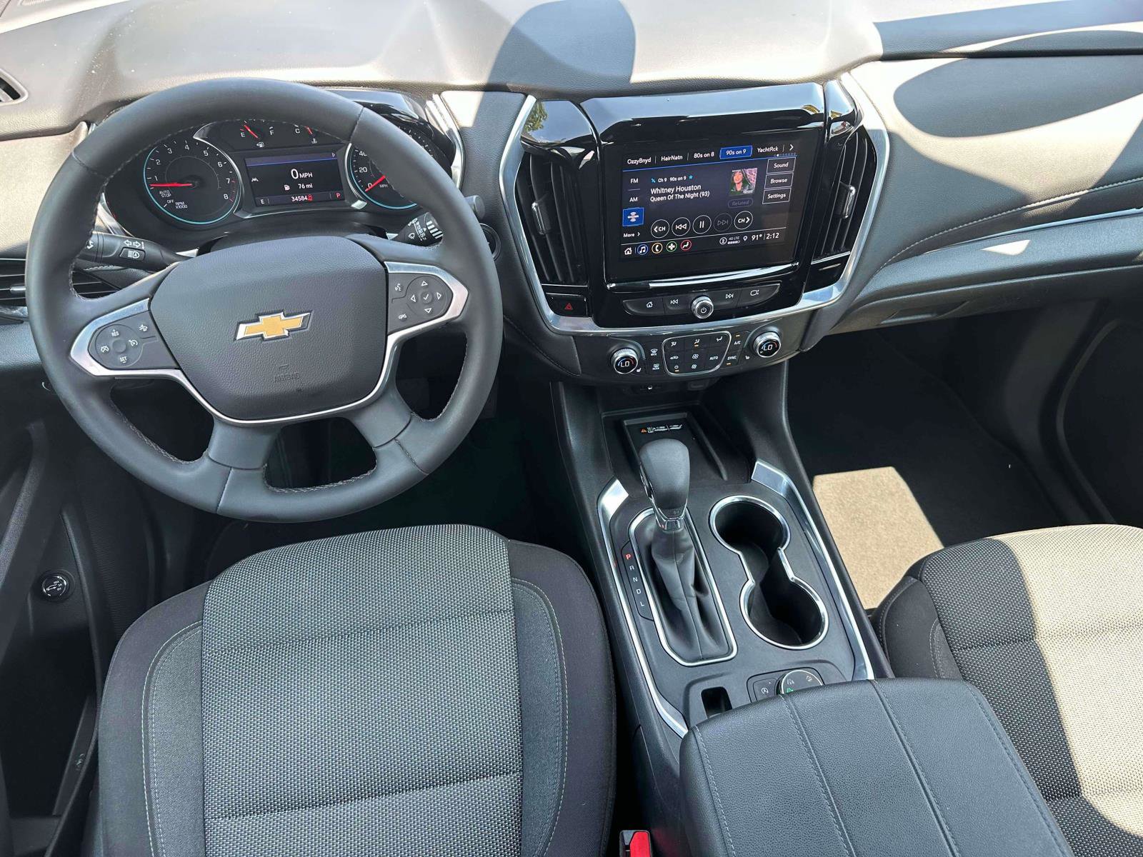 Used 2023 Chevrolet Traverse LT image 13