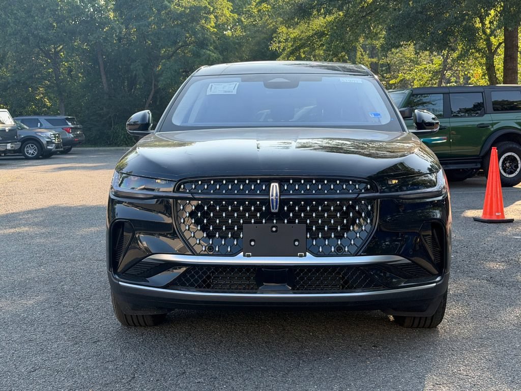 New 2026 Lincoln Nautilus Premier w/ Equipment Group 102A AWD/4WD image 2