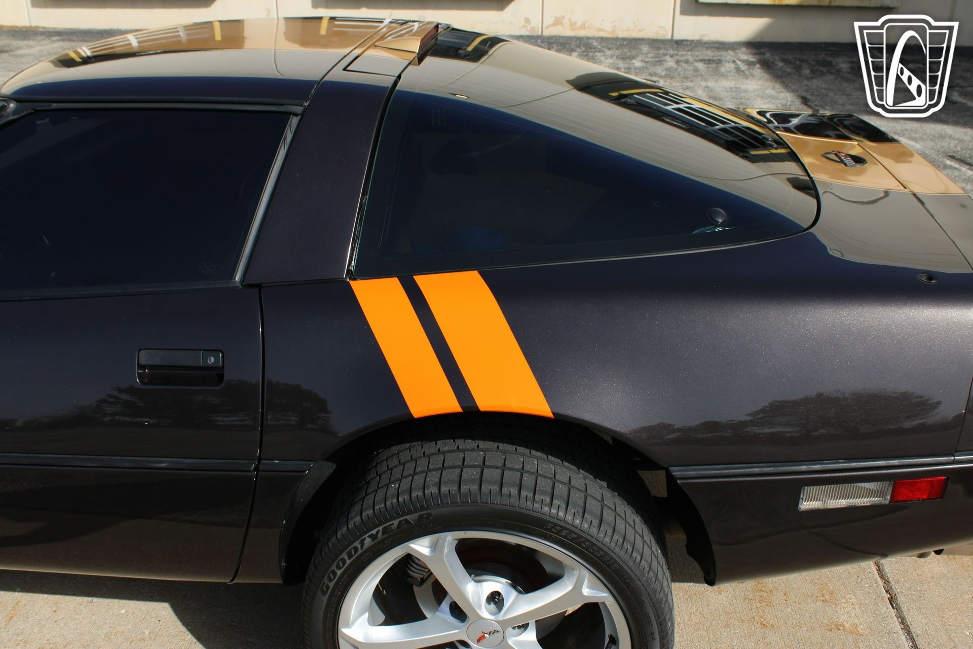 Used 1988 Chevrolet Corvette Coupe image 37